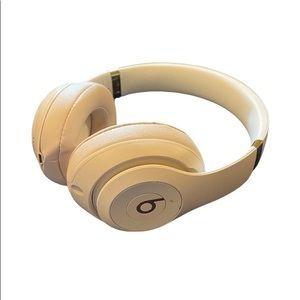 Beats Studio 3 Wireless Headphones